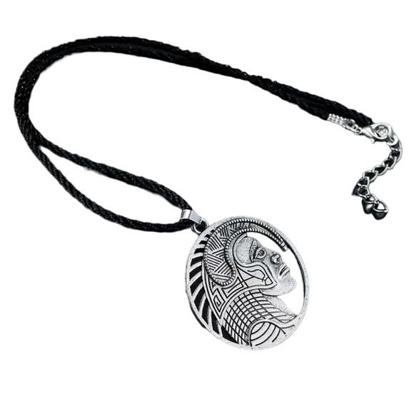 Vintage Aztec Style Pendant Necklace - Picture 3 of 4